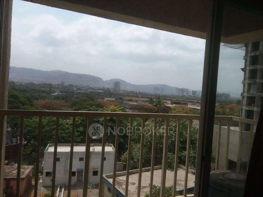 2 BHK Flat In Imperial Heights For Sale  In Thane West