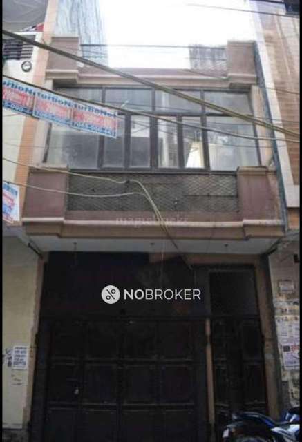 Godown/Warehouse in New Ashok Nagar, Delhi for sale