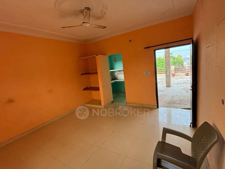 1 RK House for Rent  In Scr Public School