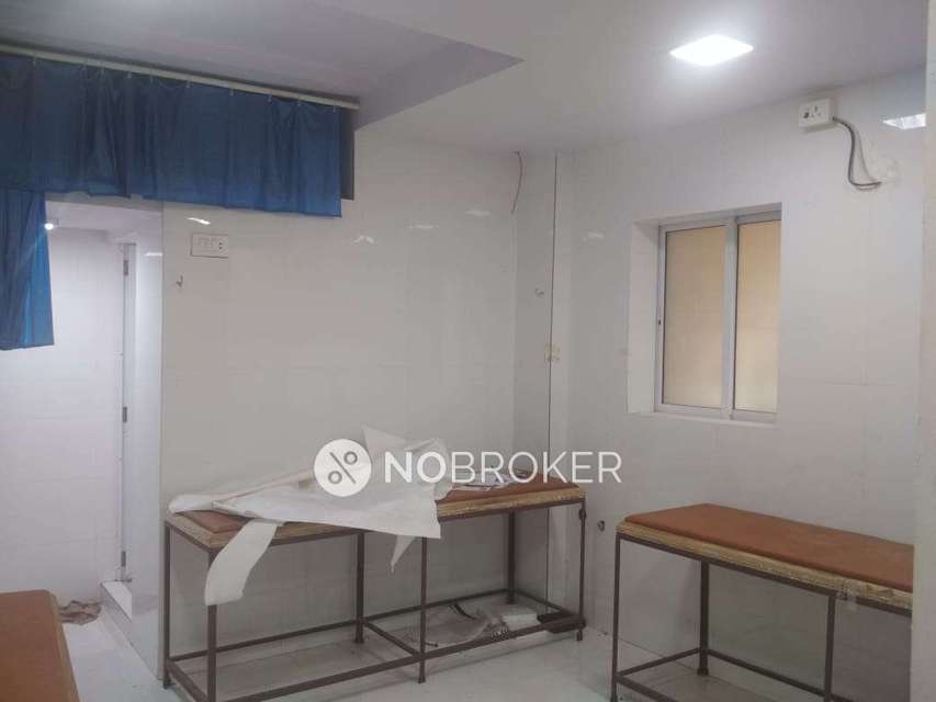 Shop in Khar Danda, Mumbai for Rent