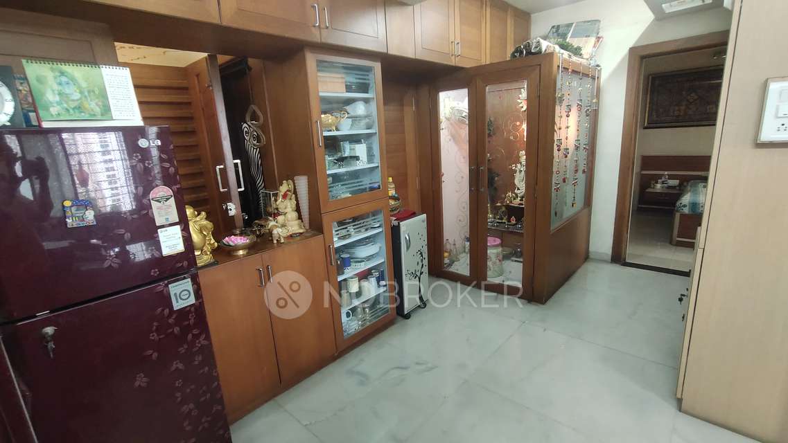 3 BHK Flat In Arihant Tower For Sale  In Parel