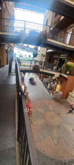 Shop in Streets Of Europe, Pune for Rent 