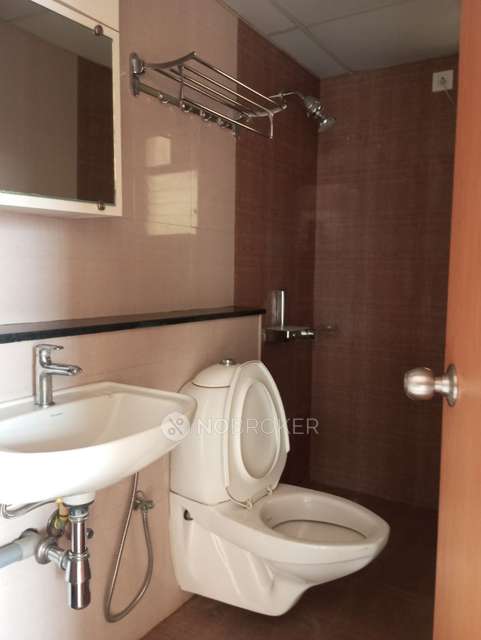 2 BHK Flat In Sbr Tejas Habiitat For Sale  In Aavalahalli