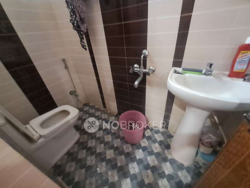 3 BHK Flat In Vayuputra S S Residency For Sale  In Malkajgiri