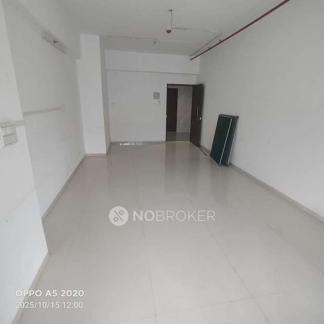 Office Space in Kalyan West, Mumbai for sale 