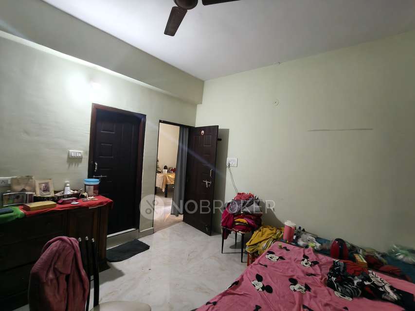 2 BHK Flat In Sri Mahalakshmi Residency For Sale  In  Puppalguda