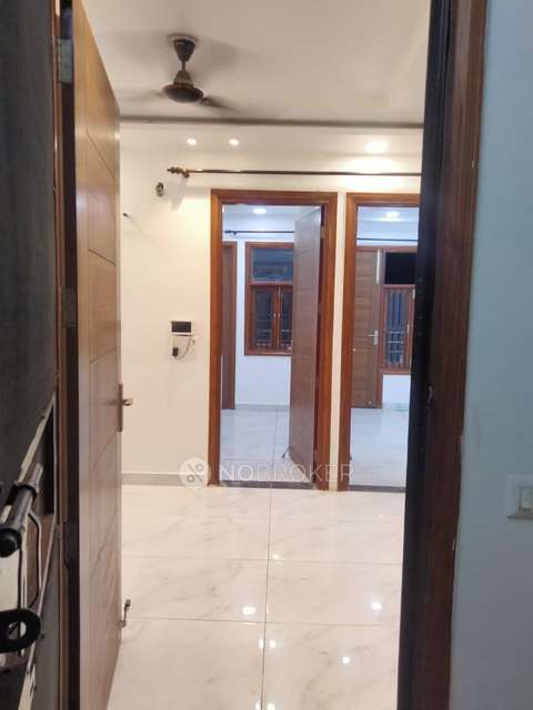 2 BHK Flat In Builder Flats, Mahavir Enclave For Sale  In Mahavir Enclave