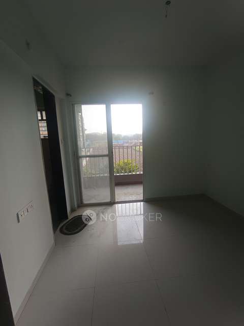 2 BHK Flat In Silver Homes For Sale  In Moshi