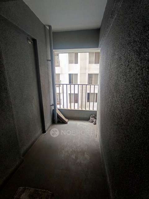 2 BHK Flat In Silver Homes For Sale  In Moshi