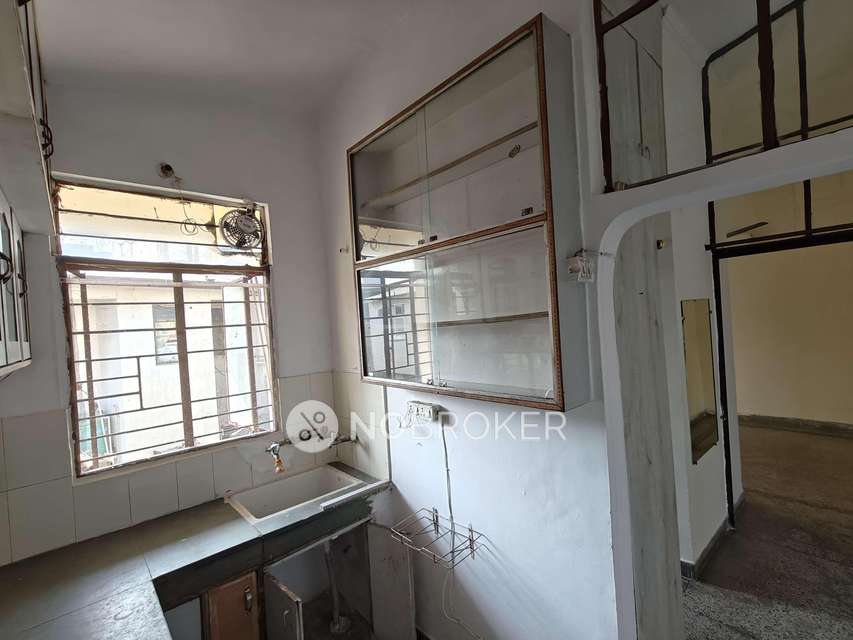 1 BHK Flat In Shree Awas Apartments,  For Sale  In Sector 18