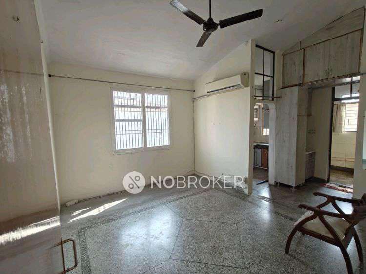 1 BHK Flat In Shree Awas Apartments,  For Sale  In Sector 18