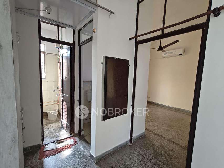 1 BHK Flat In Shree Awas Apartments,  For Sale  In Sector 18