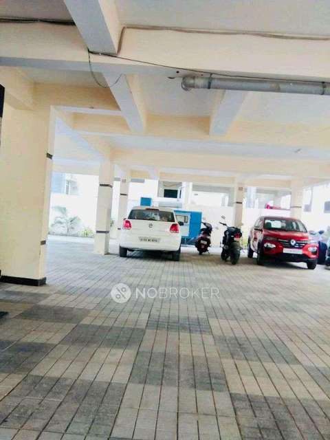 4 BHK Flat In Success Heights  For Sale  In Narsingi