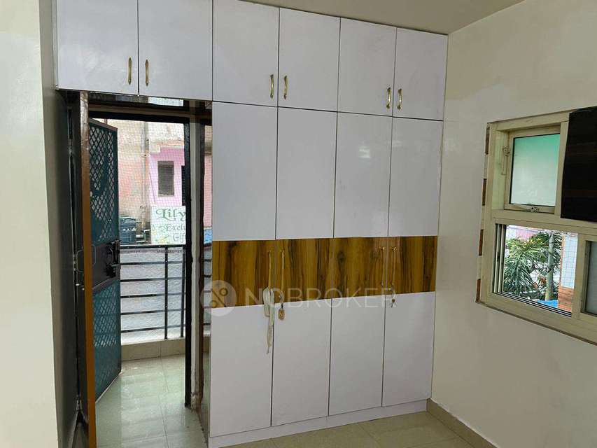1 BHK Flat In Studio Aparment  For Sale  In Dwarka Sector 16b