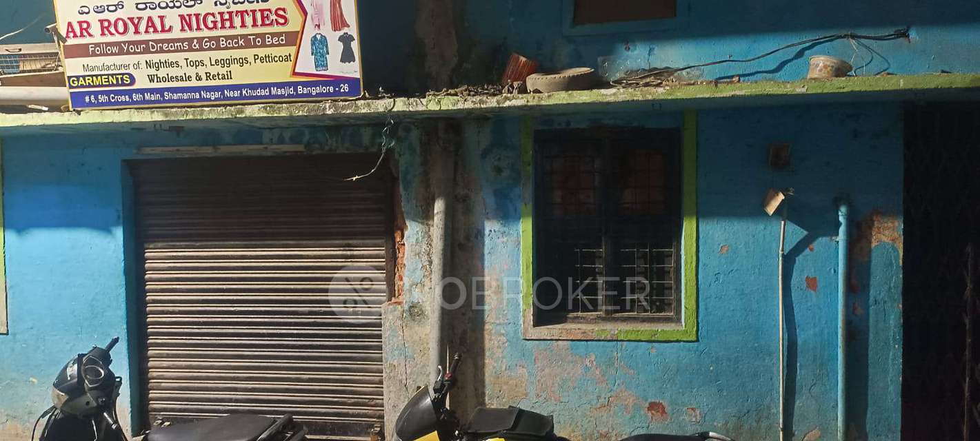 Shop in Bapujinagara, Bangalore for sale 