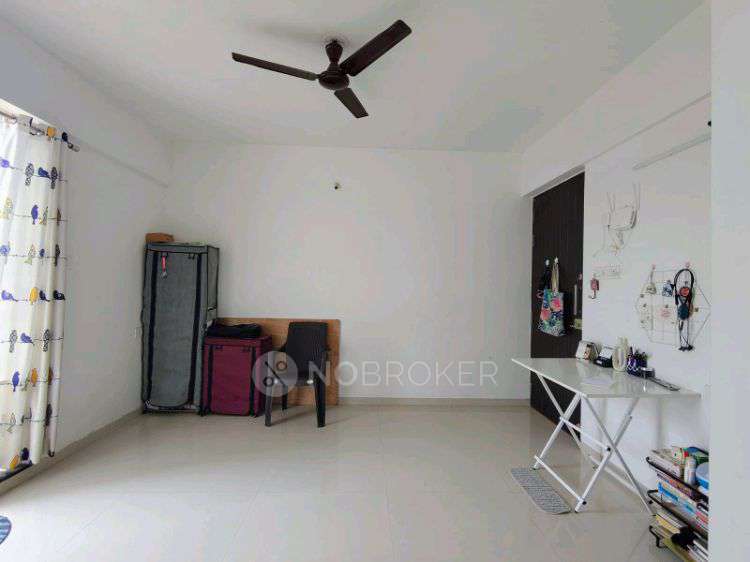 Single Room for Female In 1 BHK  In Sukhwani Scarlet In Wagholi