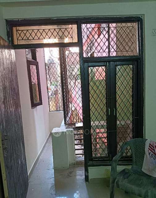 1 BHK Flat In Jmd Apartment For Sale  In Chhatarpur