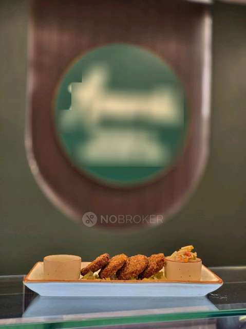 Restaurant/Cafe in Navalur, Chennai for sale 