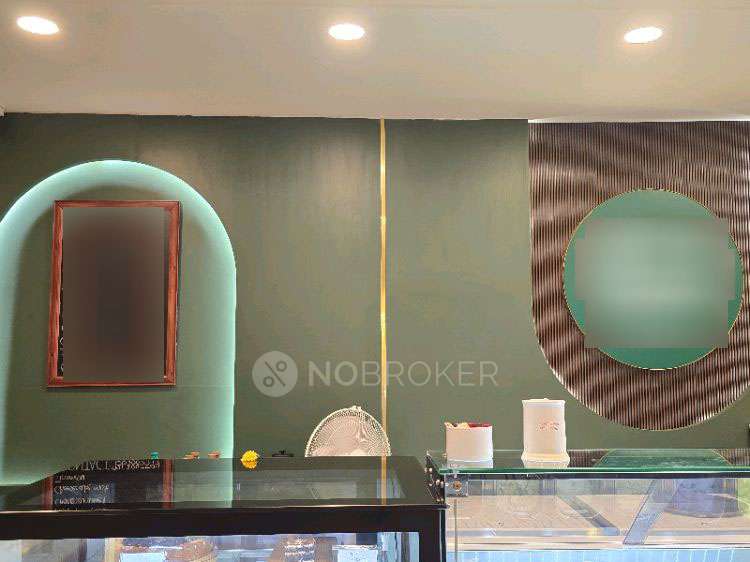 Restaurant/Cafe in Navalur, Chennai for sale 