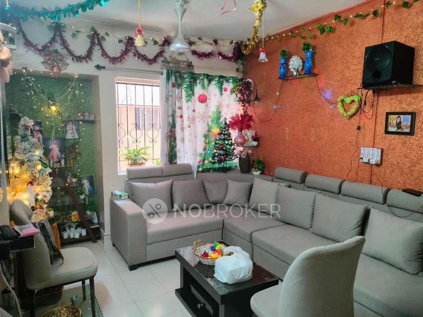 PG for Girls in Durvankur Society