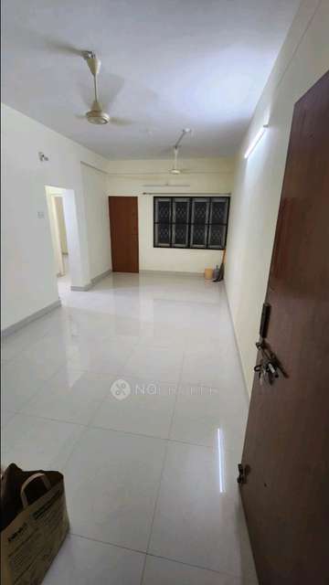 2 BHK Flat In Aakash Apartments For Sale  In Velachery