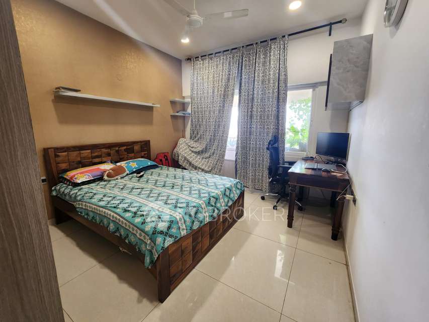 2 BHK Flat In Unicca Emporis  For Sale  In Varthur