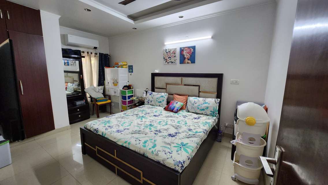 2 BHK Flat In D8 Vasant Kunj Apartment, Vasant Kunj, New Delhi For Sale  In Vasant Kunj, New Delhi