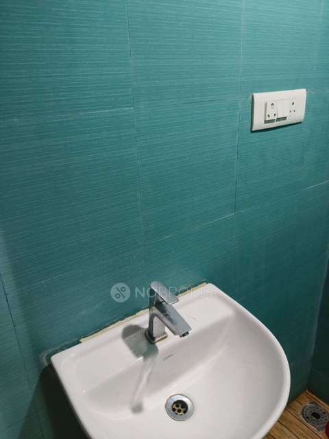 2 BHK Flat In Lodha Crown Taloja, For Sale  In Antarli