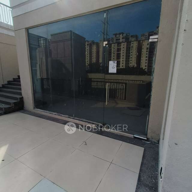 Shop in Ats Bouquet, Noida for sale 