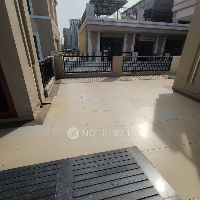 Shop in Ats Bouquet, Noida for sale 