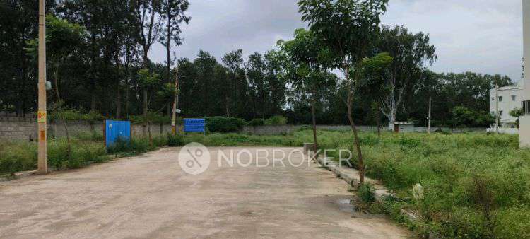 Plot For Sale  In Sai Prakruthi Gardenia In Jakkuru