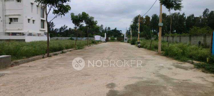 Plot For Sale  In Sai Prakruthi Gardenia In Jakkuru