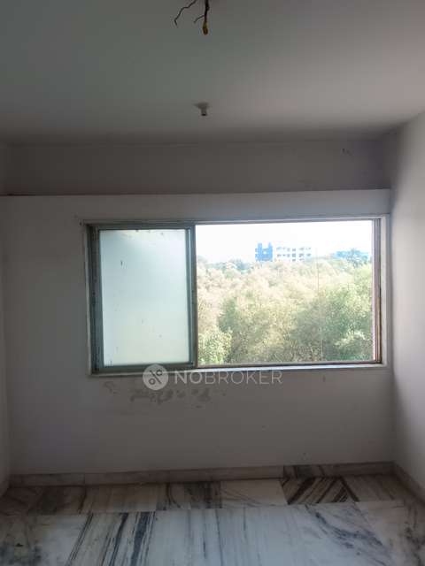 1 BHK Flat In Mahalaxmi Co-op Housing Society Ltd For Sale  In Dahisar East