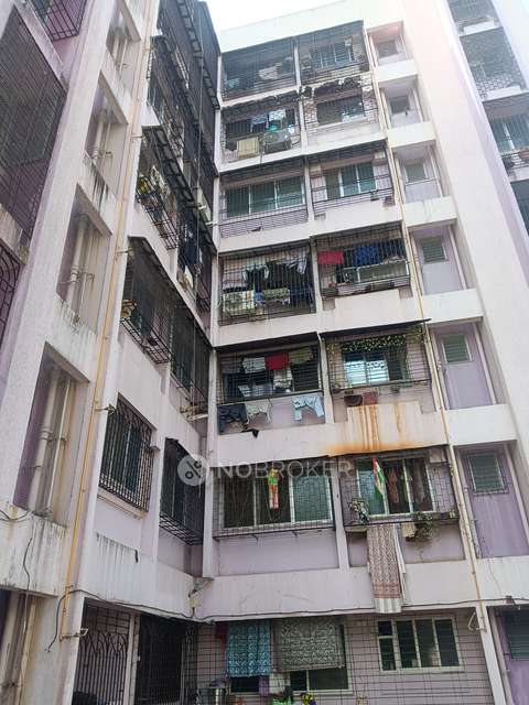 1 BHK Flat In Mahalaxmi Co-op Housing Society Ltd For Sale  In Dahisar East