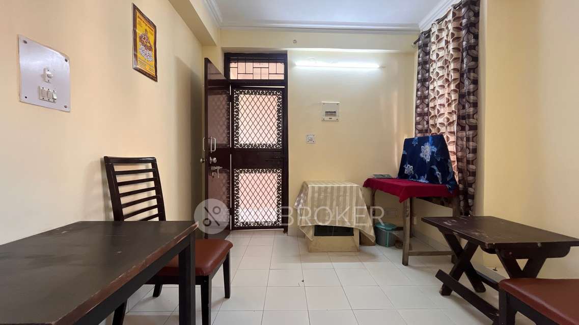 1 BHK Flat In Kaveri Apartments for Rent  In Vasant Kunj