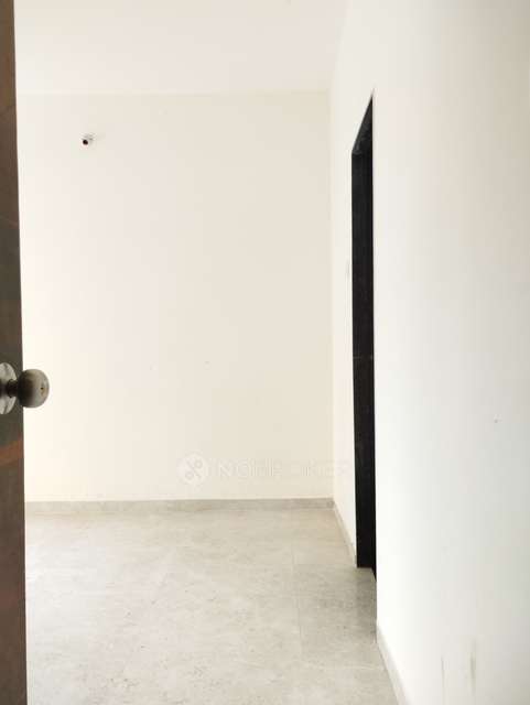 2 BHK Flat In Saras Destiny For Sale  In Sector 18, Ulwe