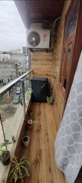 2 BHK Flat In Green Valley Residency For Sale  In Gali Number 34a