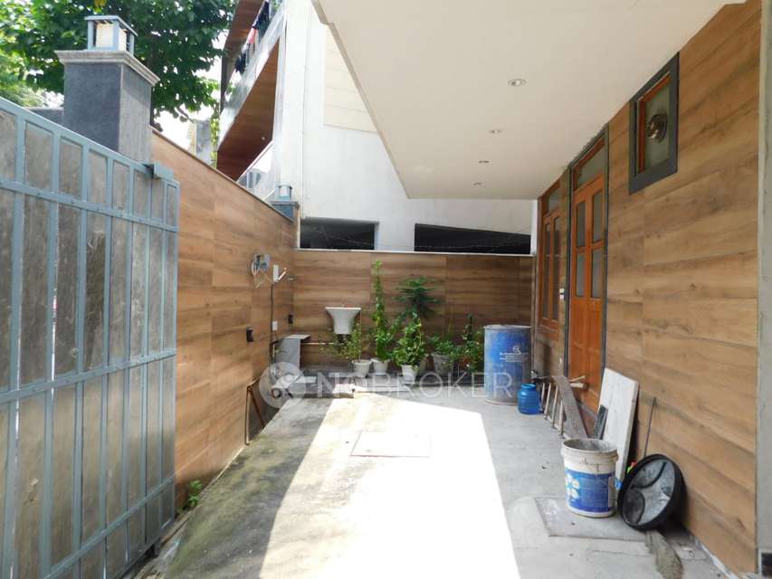 4+ BHK House For Sale  In Vasundhara