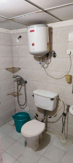 2 BHK Flat In 6th Avenue, Gaur City 1 For Sale  In 6th Avenue Society