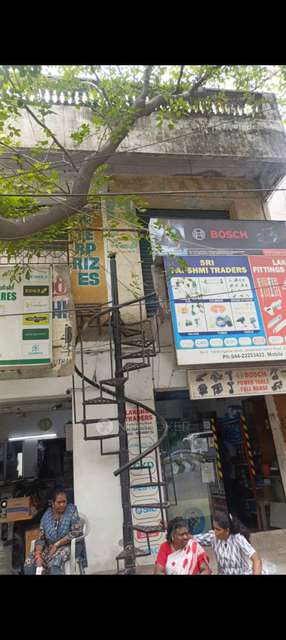 Shop in 4, Pillaiyar Koil 1st St, Ambal Nagar, Ekkatuthangal, Chennai, Tamil Nadu 600032, India, Chennai for sale 