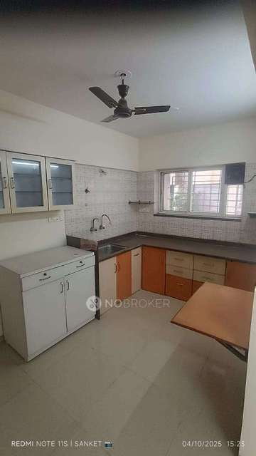 2 BHK Flat In Suyog Pearl Co-op Housing Society for Rent  In Hadapsar
