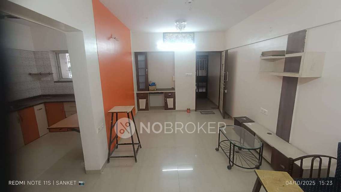 2 BHK Flat In Suyog Pearl Co-op Housing Society for Rent  In Hadapsar
