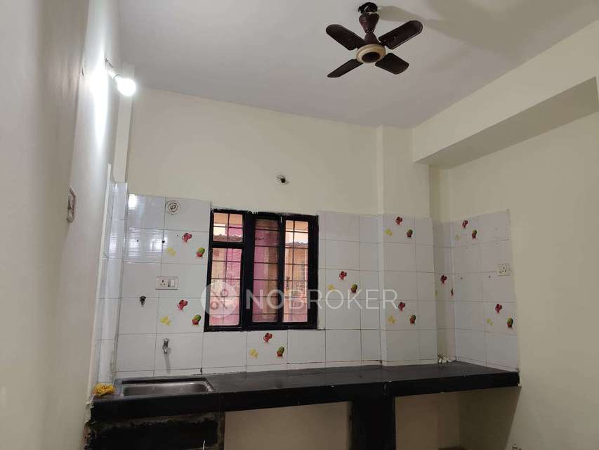 2 BHK Flat In Alpine Plaza for Rent  In Chinchwad