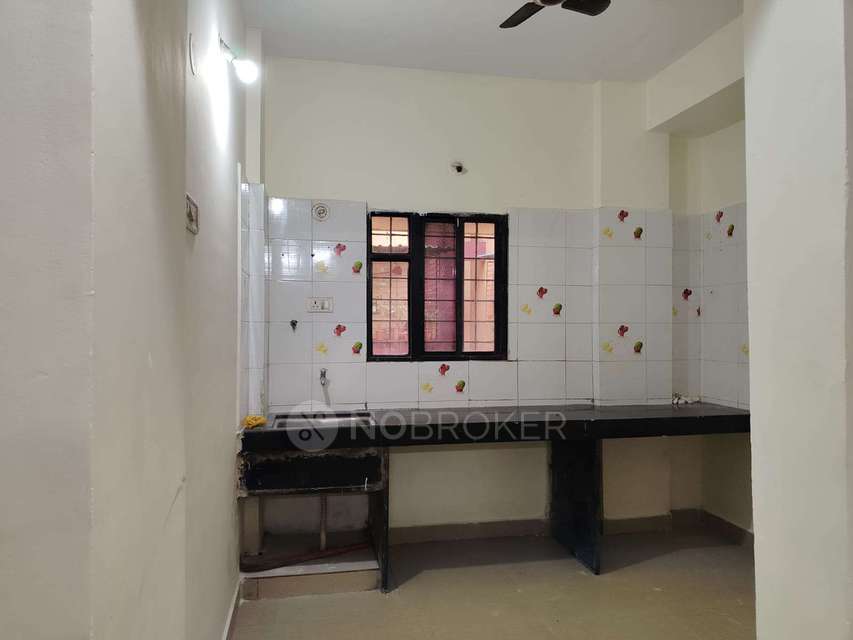 2 BHK Flat In Alpine Plaza for Rent  In Chinchwad