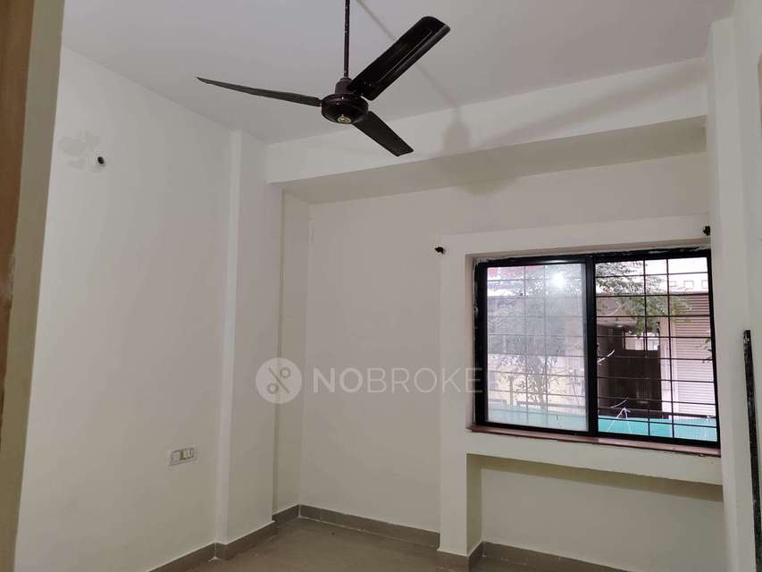 2 BHK Flat In Alpine Plaza for Rent  In Chinchwad