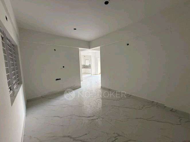 2 BHK Flat In Jeevanhalli For Sale  In Cox Town