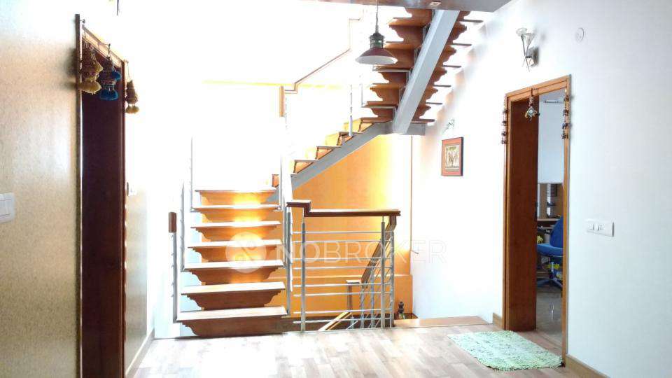 2 BHK Flat In Standlone Building For Sale  In Banashankri