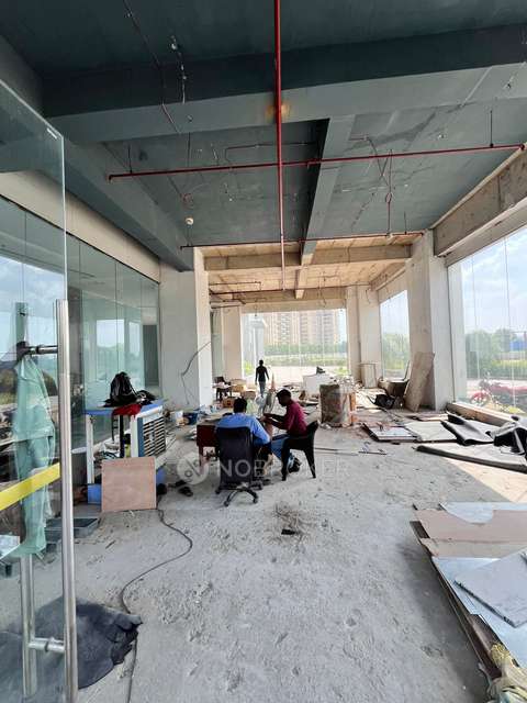 Showroom in Sector 92, Gurgaon for Rent 