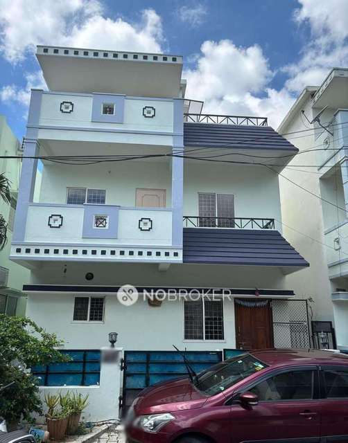 2 BHK Flat In Saraswathi Nilayam For Sale  In Madhapur