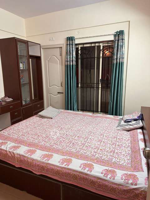 2 BHK Flat In Sri Sreenivasa Shelters, Btm Layout For Sale  In Btm Layout